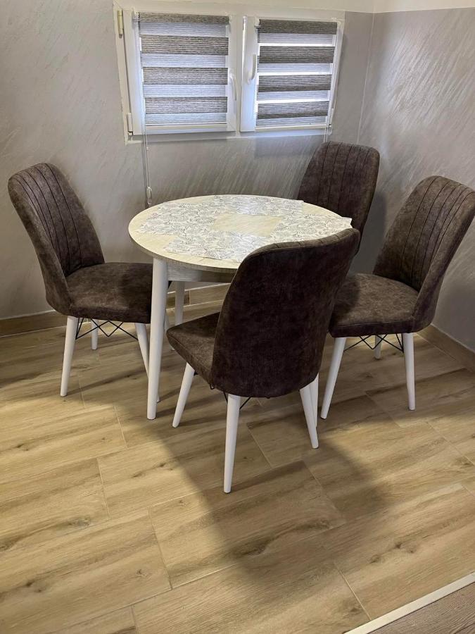 דונג'י מלינובאץ' Apartman Petrov מראה חיצוני תמונה
