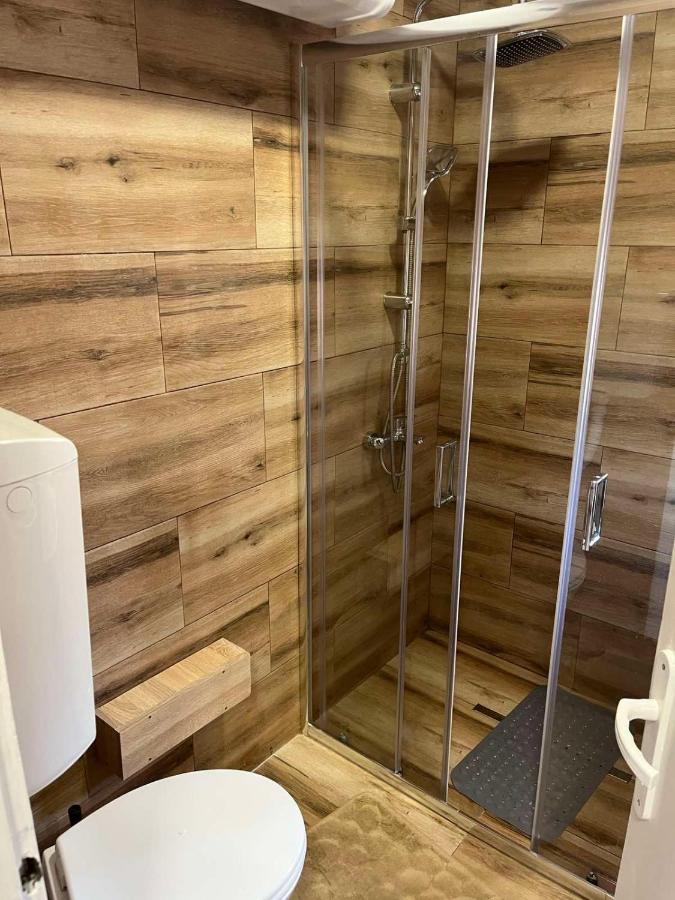 דונג'י מלינובאץ' Apartman Petrov מראה חיצוני תמונה