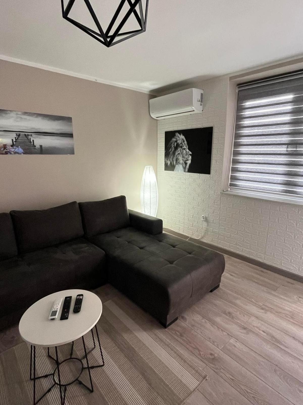 דונג'י מלינובאץ' Apartman Petrov מראה חיצוני תמונה